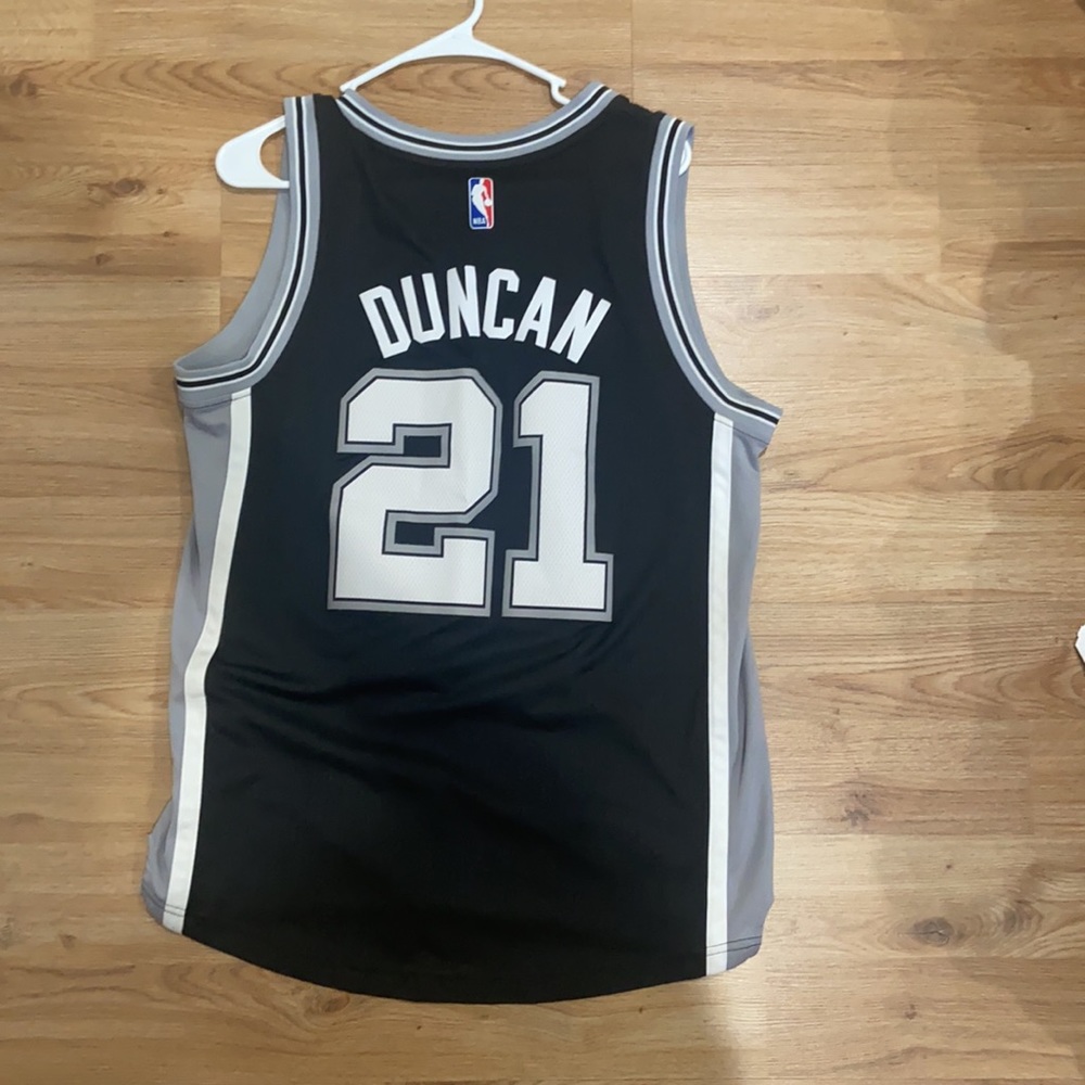 Tim Duncan Original Spurs Jersey - Picture 2 of 2